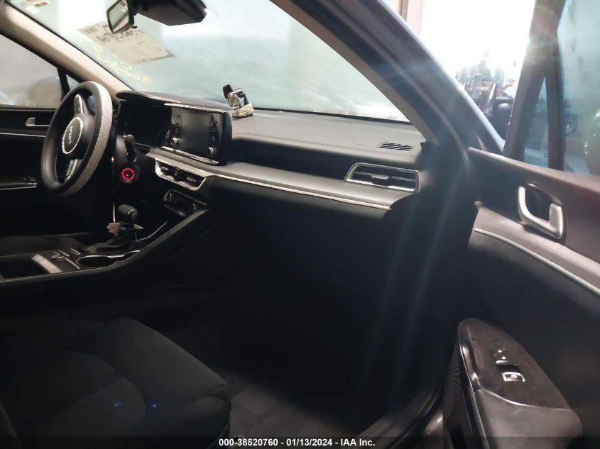 2022 KIA K5 LX - 5XXG24J21NG098607