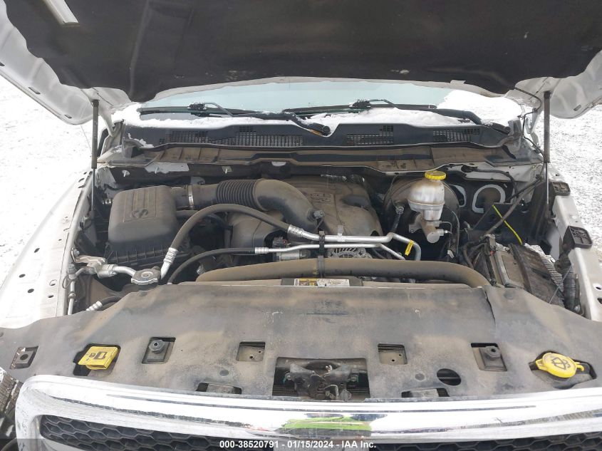 2019 RAM 1500 CLASSIC SLT - 3C6RR7LTXKG671077