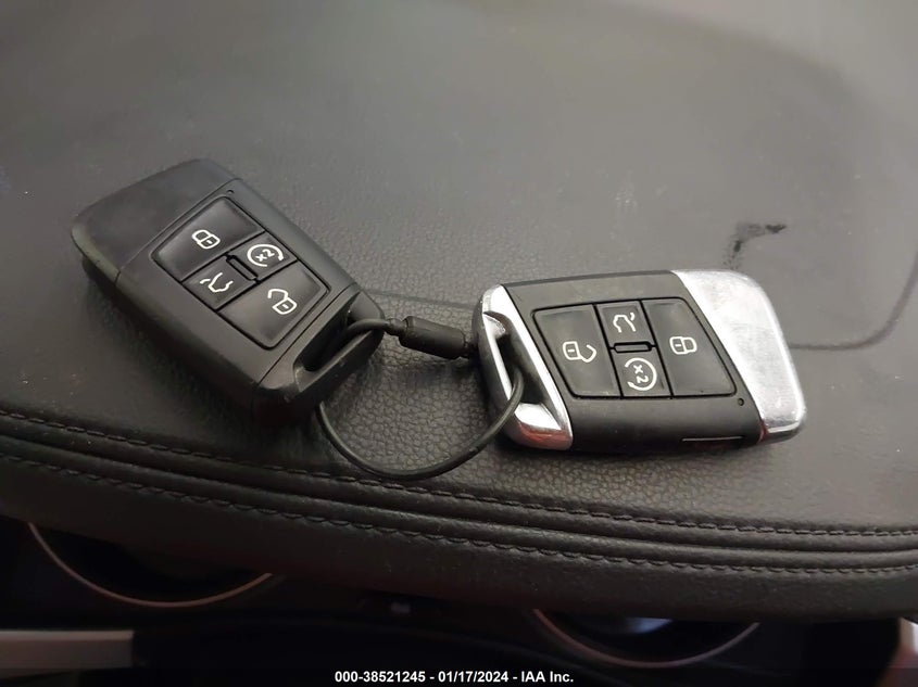 VIN 1V2HR2CA7MC588913 2021 VOLKSWAGEN ATLAS 3.6L V6 SE W/TECHNOLOGY