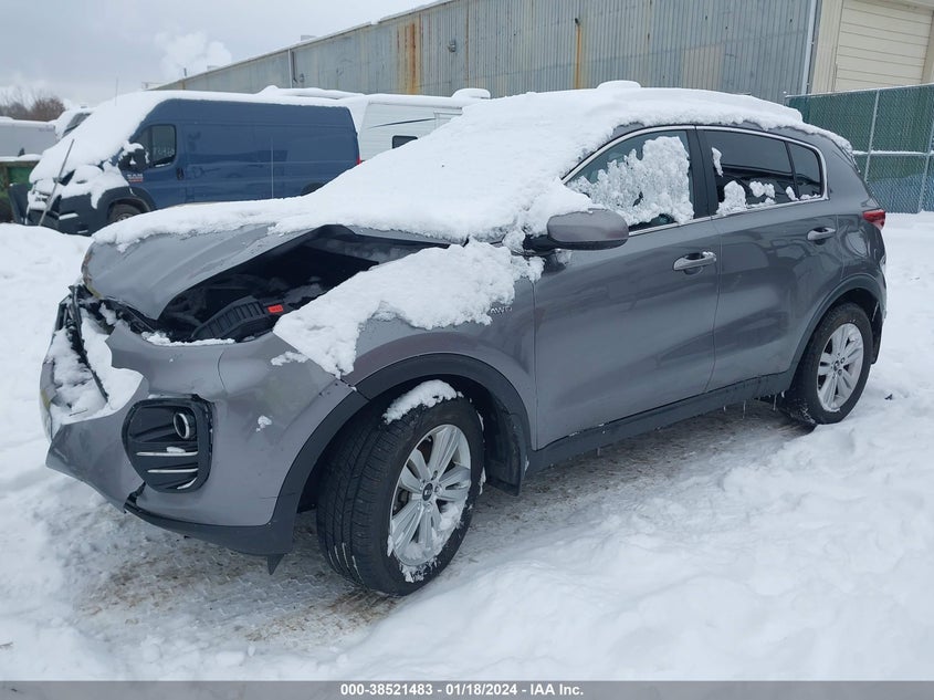 VIN KNDPMCACXH7121814 2017 KIA SPORTAGE LX