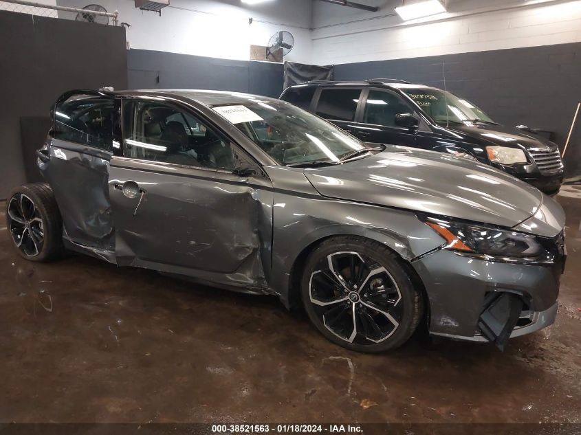 2023 NISSAN ALTIMA SR INTELLIGENT AWD - 1N4BL4CW8PN423354