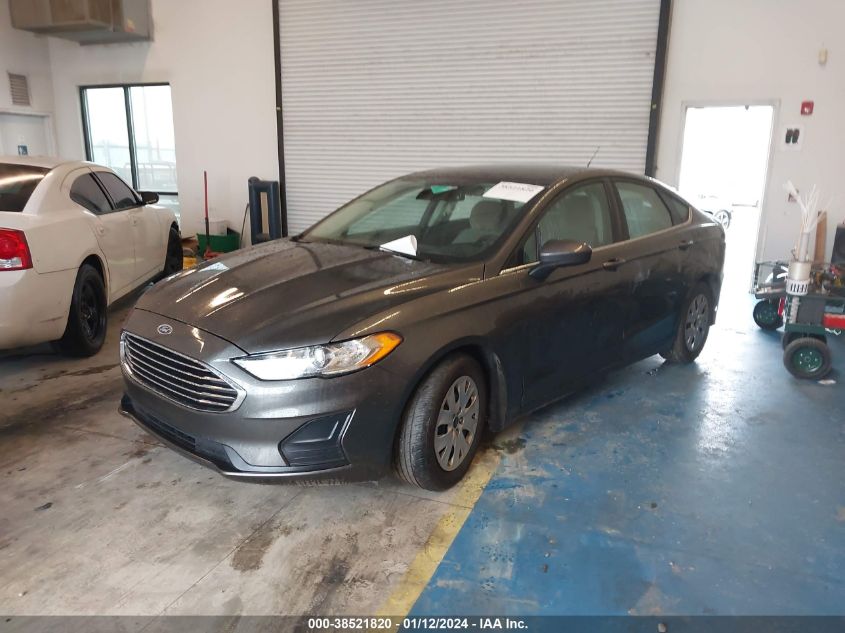 2019 FORD FUSION S - 3FA6P0G72KR247098