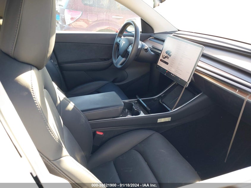VIN 5YJYGDEE4MF090416 2021 TESLA MODEL Y