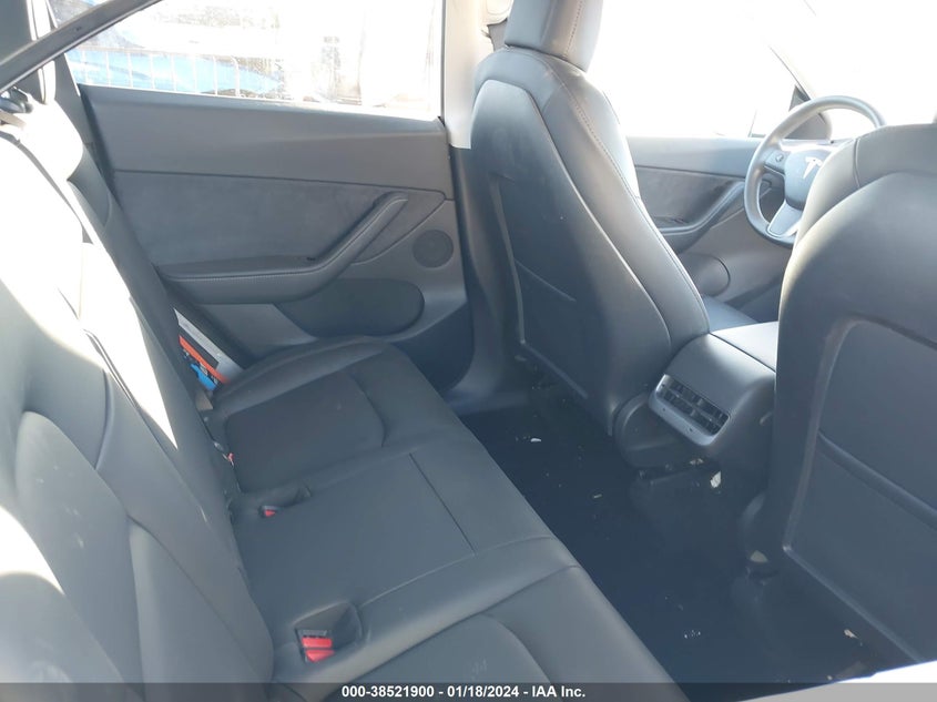 VIN 5YJYGDEE4MF090416 2021 TESLA MODEL Y