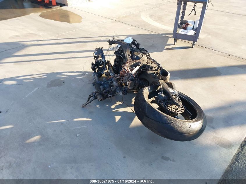 2022 BMW S 1000 RR - WB10E2307N6G21667