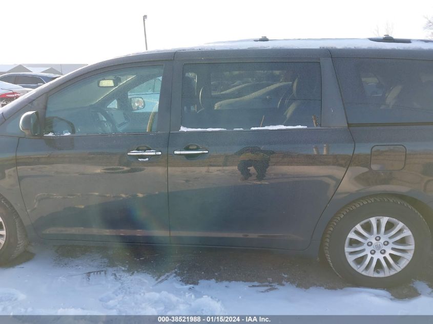 2015 TOYOTA SIENNA XLE 8 PASSENGER - 5TDYK3DC4FS546020