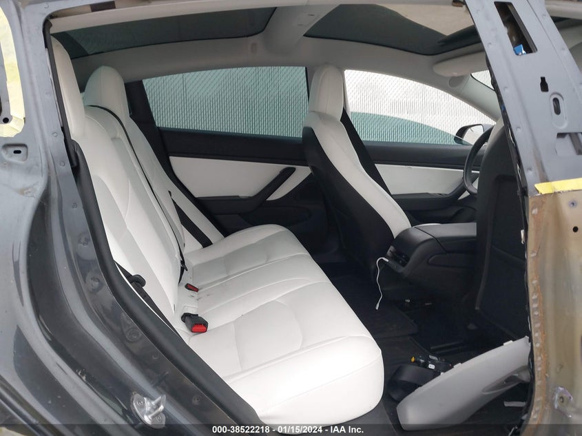 VIN 5YJ3E1EB3KF195756 2019 TESLA MODEL 3