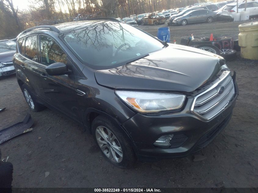 2018 FORD ESCAPE SE - 1FMCU9GD2JUA31982