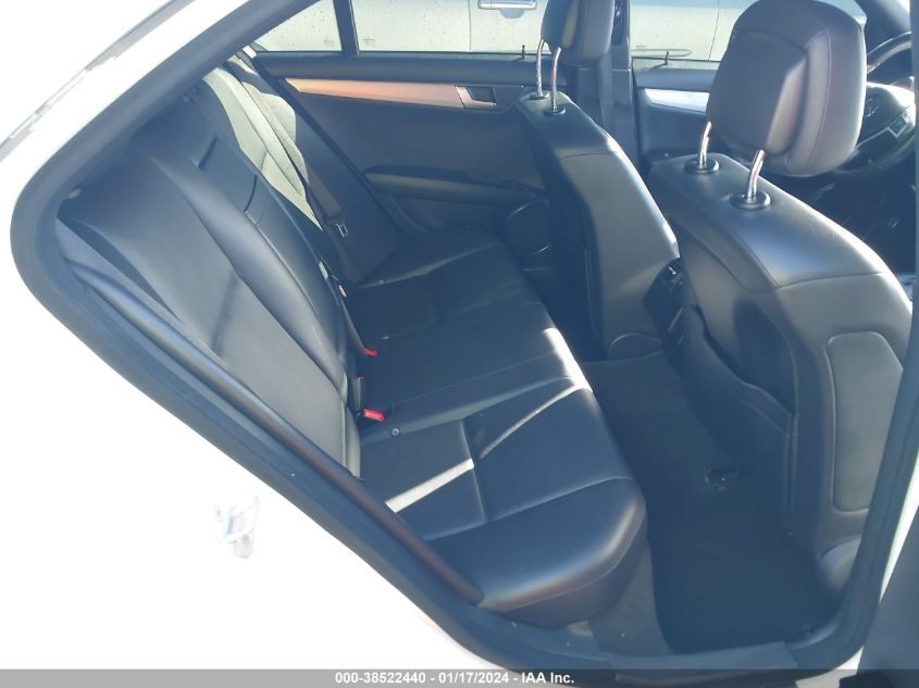 2013 MERCEDES-BENZ C 300 LUXURY 4MATIC/SPORT 4MATIC - WDDGF8AB1DR280014