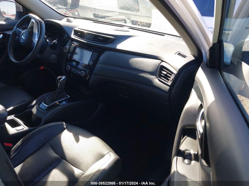 VIN 5N1AT2MT0HC808446 2017 NISSAN ROGUE SL