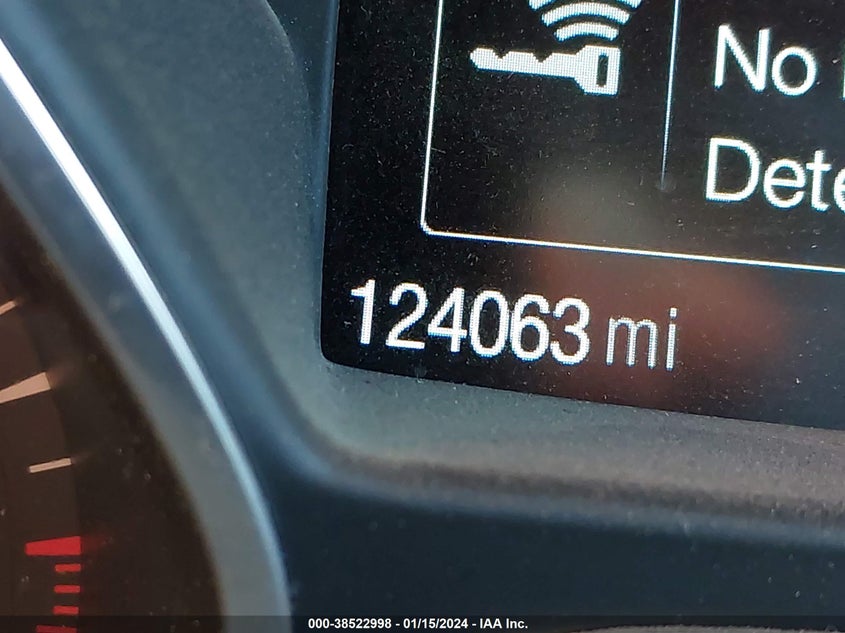 VIN 1FMCU0GD5KUB29708 2019 FORD ESCAPE SE