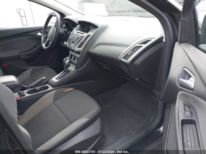 2014 FORD FOCUS SE - 1FADP3K25EL260337