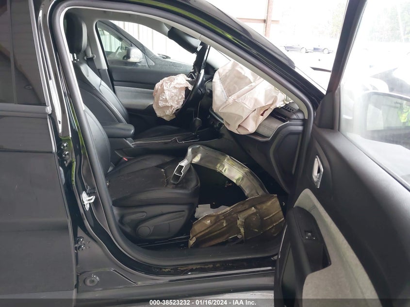 VIN 3C4NJDBB9NT211894 2022 JEEP COMPASS LATITUDE