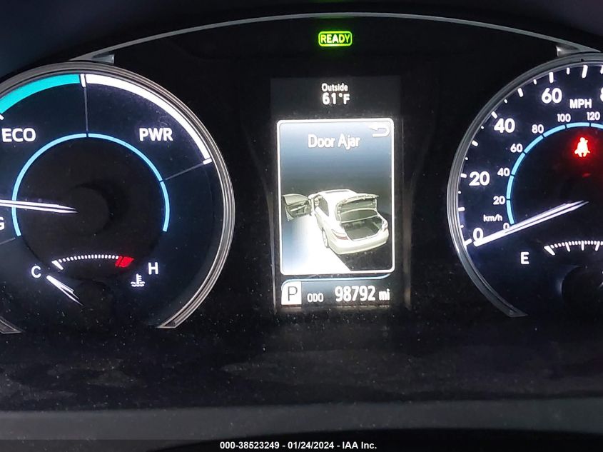 2016 TOYOTA CAMRY HYBRID LE - 4T1BD1FK4GU194560
