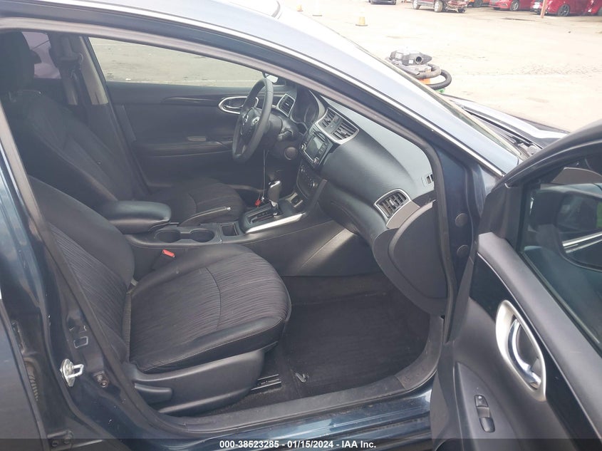 VIN 3N1AB7AP7HL641361 2017 NISSAN SENTRA SV