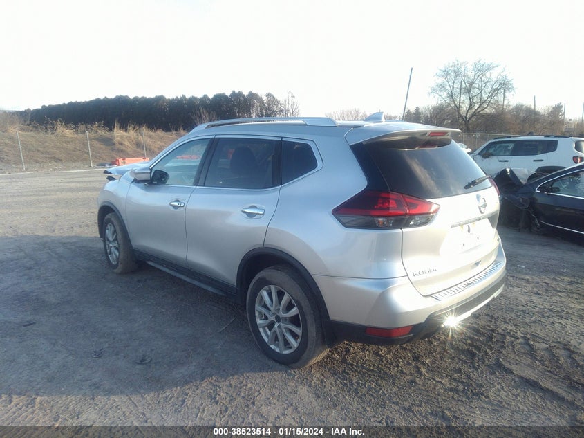 VIN KNMAT2MV1JP602928 2018 NISSAN ROGUE S/SV