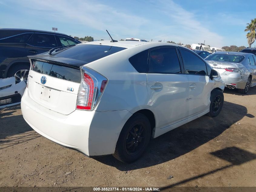 2014 TOYOTA PRIUS THREE - JTDKN3DU5E0385023