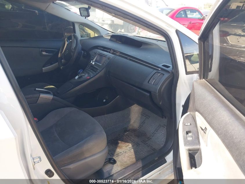 2014 TOYOTA PRIUS THREE - JTDKN3DU5E0385023