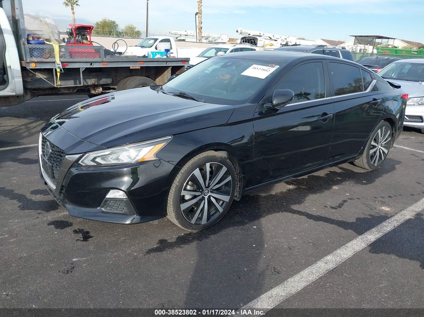 VIN 1N4BL4CV8LC139798 2020 NISSAN ALTIMA SR