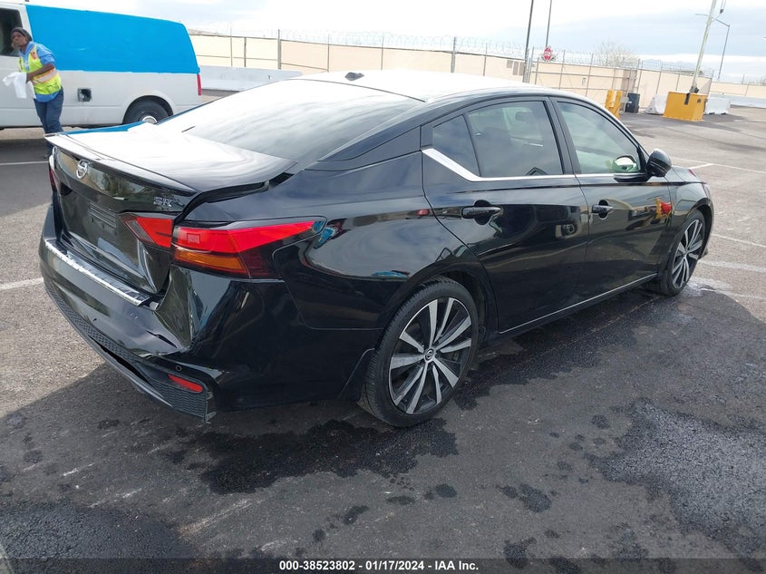 VIN 1N4BL4CV8LC139798 2020 NISSAN ALTIMA SR