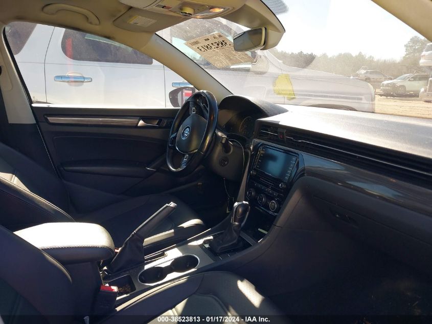 2020 VOLKSWAGEN PASSAT R-LINE - 1VWMA7A33LC026558