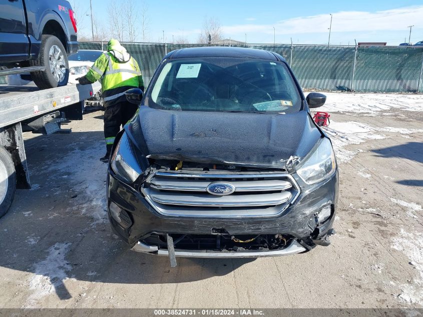 2017 FORD ESCAPE SE - 1FMCU9GD2HUD01593