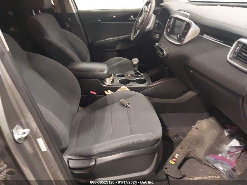 2019 KIA SORENTO LX/S - 5XYPGDA50KG480923