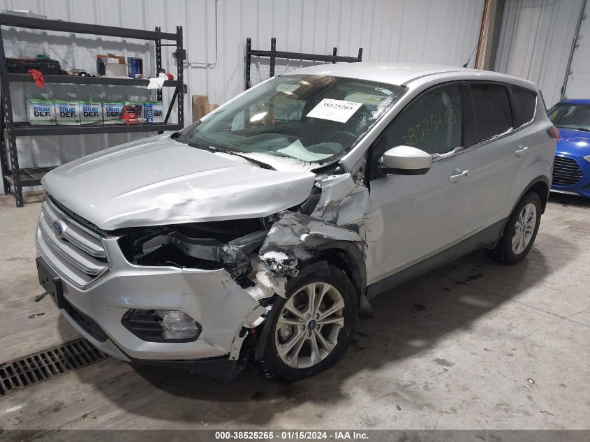 2019 FORD ESCAPE SE - 1FMCU9GD8KUB79118