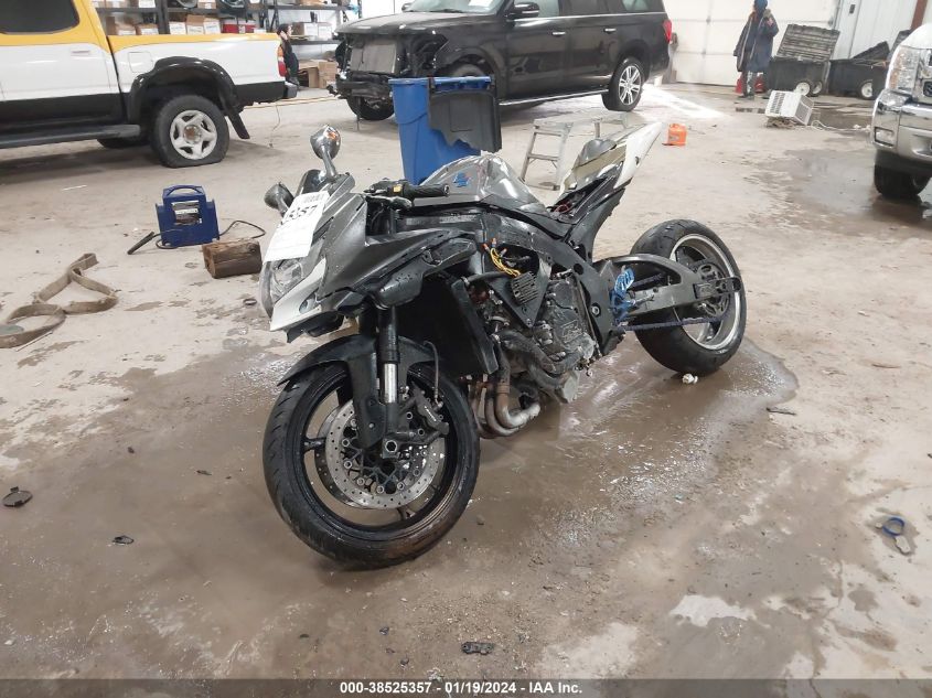 2008 SUZUKI GSX-R750 - JS1GR7LA782104755