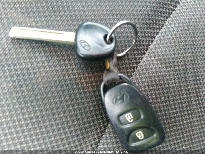 2014 HYUNDAI ACCENT GS - KMHCT5AE2EU193906