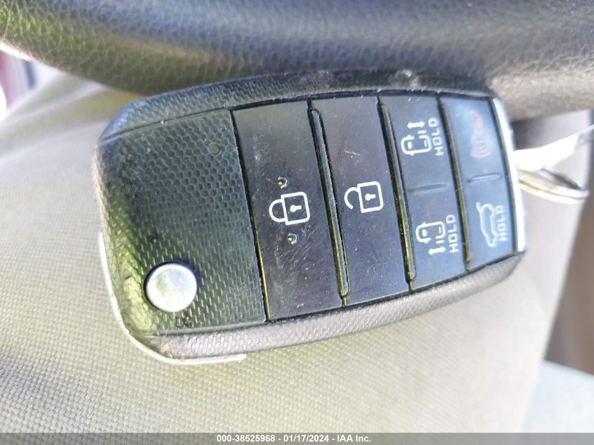 2016 KIA SEDONA LX - KNDMB5C13G6190610