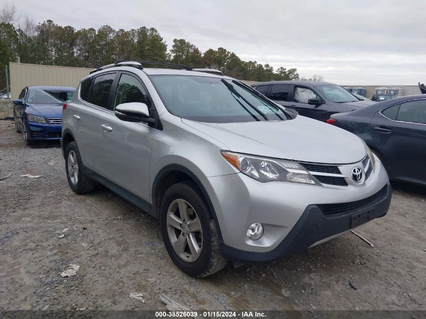 2014 TOYOTA RAV4 XLE - JTMRFREV1EJ007491