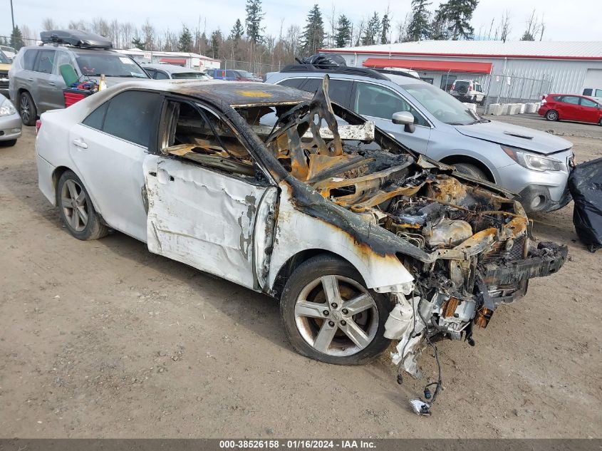 2014 TOYOTA CAMRY SE - 4T1BF1FK2EU813535