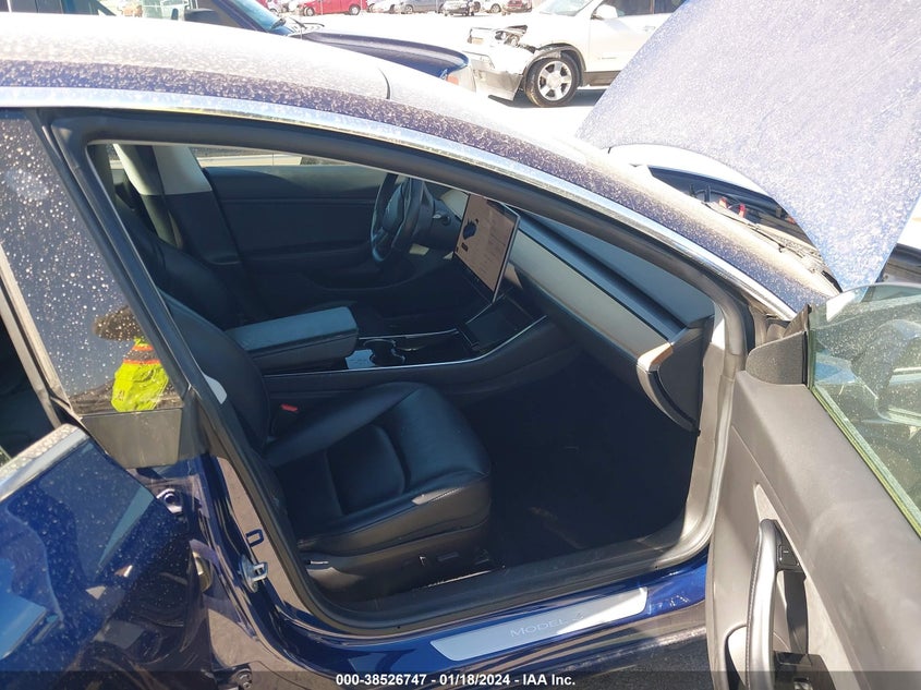 VIN 5YJ3E1EBXKF433022 2019 TESLA MODEL 3 LONG RANGE/PERFORMANCE