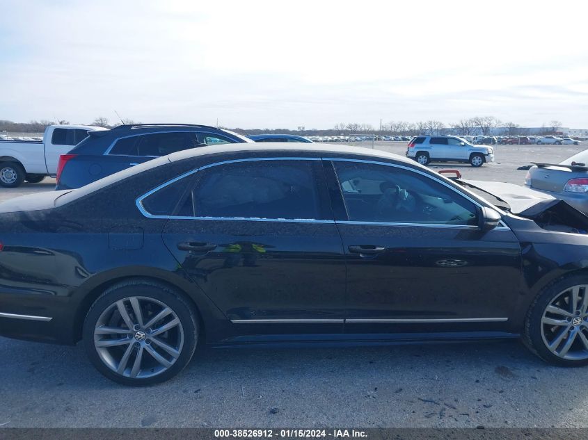 2017 VOLKSWAGEN PASSAT R-LINE - 1VWDT7A31HC036913