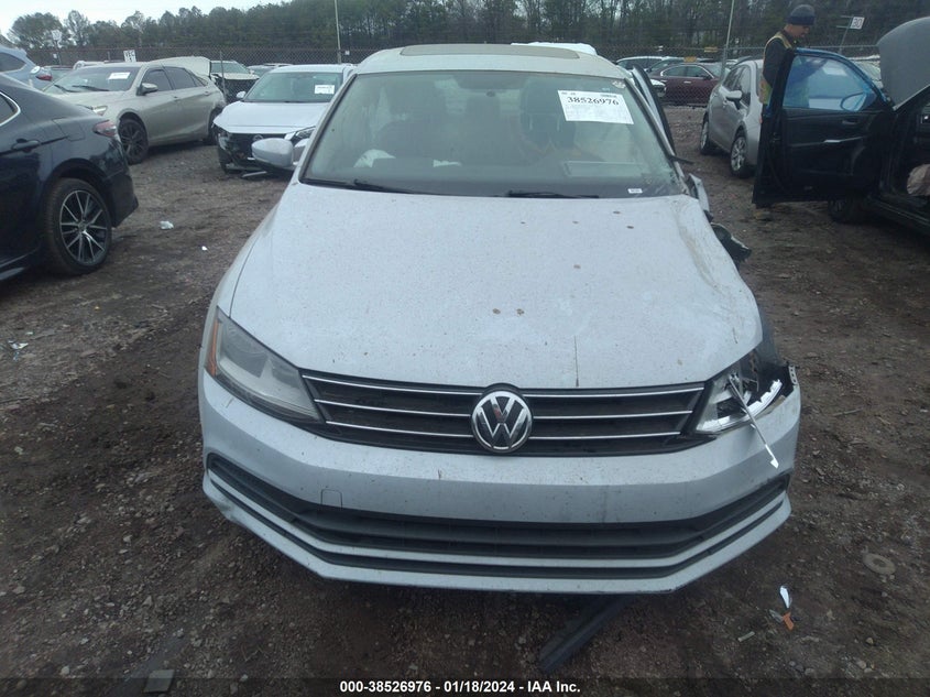 VIN 3VWDB7AJ5HM324353 2017 VOLKSWAGEN JETTA 1.4T SE