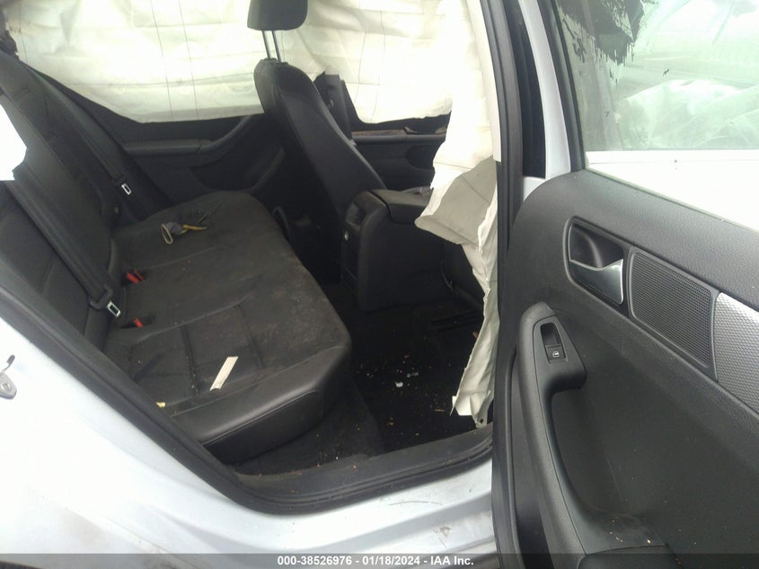 VIN 3VWDB7AJ5HM324353 2017 VOLKSWAGEN JETTA 1.4T SE