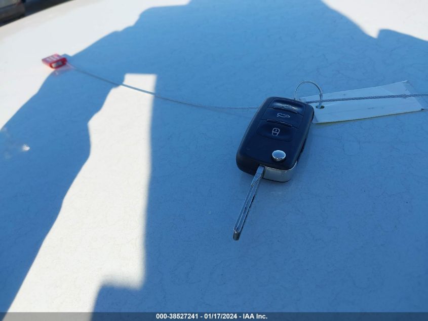 2016 VOLKSWAGEN PASSAT S/R-LINE - 1VWAS7A33GC046492