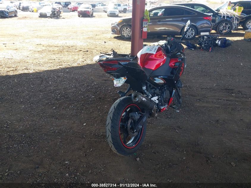 VIN JKAEXKH18MDAB4844 2021 KAWASAKI EX400