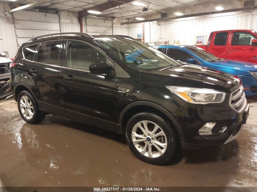 2018 FORD ESCAPE SE - 1FMCU9GD3JUC61000