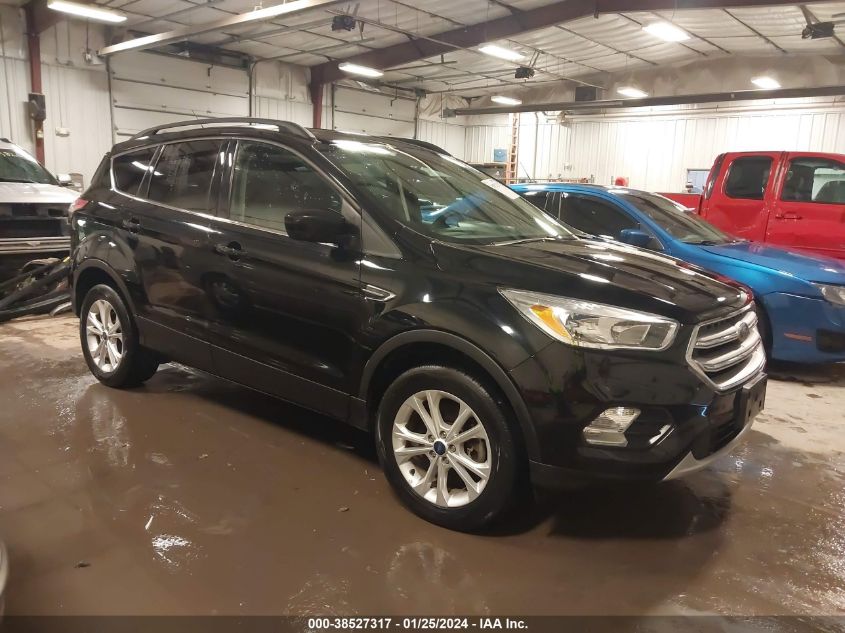 2018 FORD ESCAPE SE - 1FMCU9GD3JUC61000