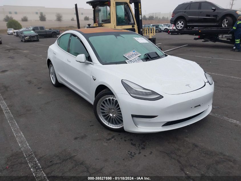 2018 TESLA MODEL 3 LONG RANGE/MID RANGE - 5YJ3E1EA7JF042934