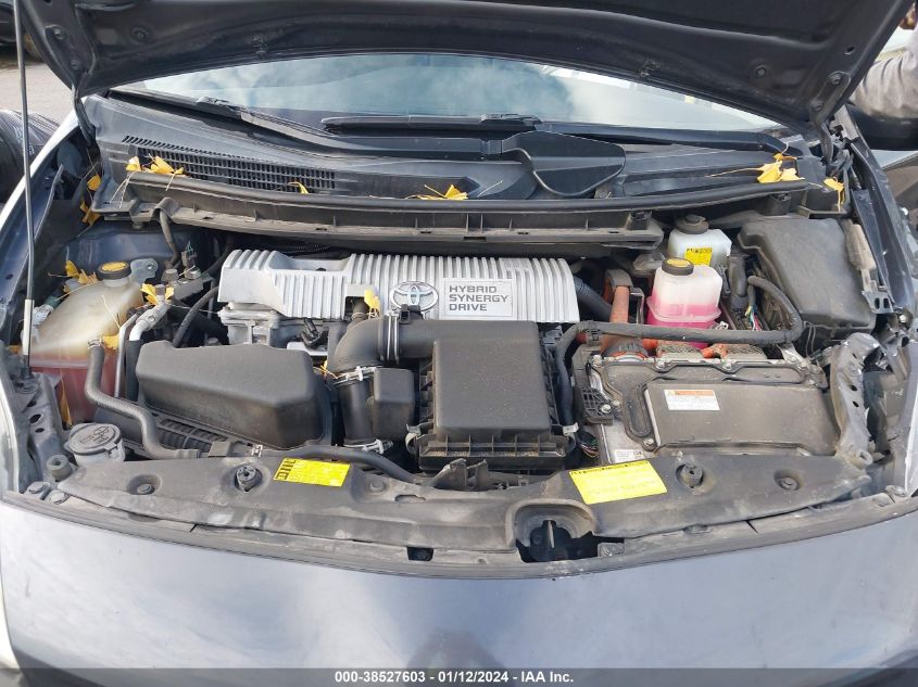 2013 TOYOTA PRIUS TWO - JTDKN3DU8D5566540