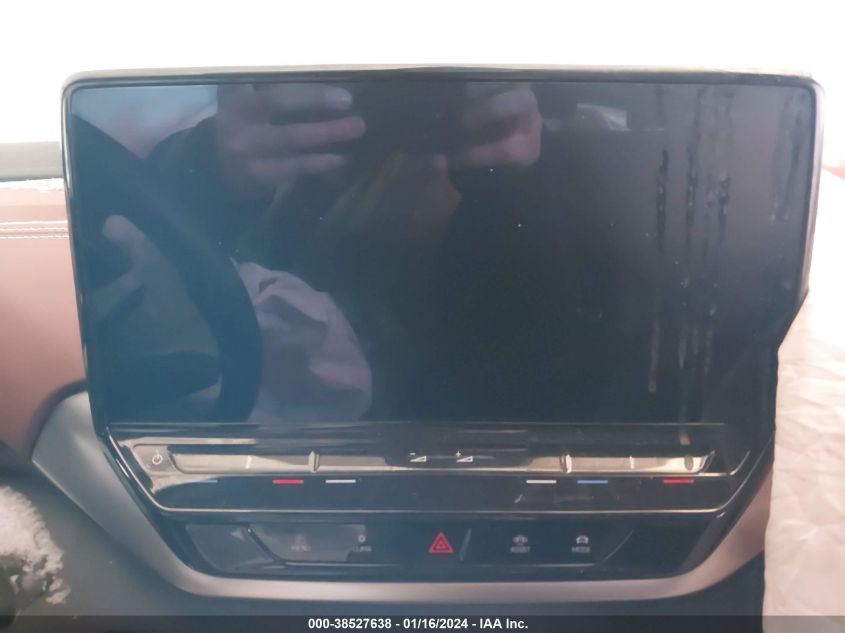 2022 VOLKSWAGEN ID.4 PRO S WVGGNPE29NP052322