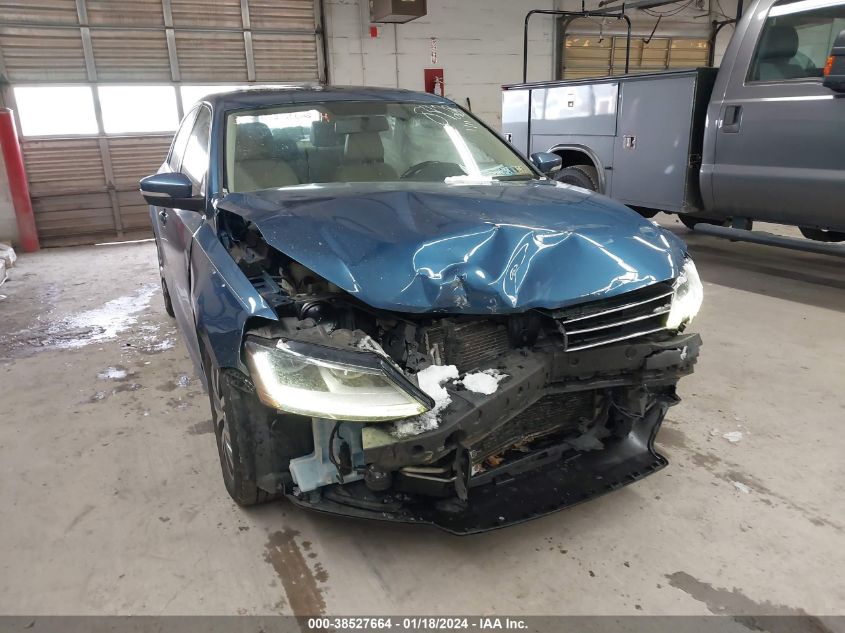 2017 VOLKSWAGEN JETTA 1.4T SE - 3VWDB7AJ8HM328428