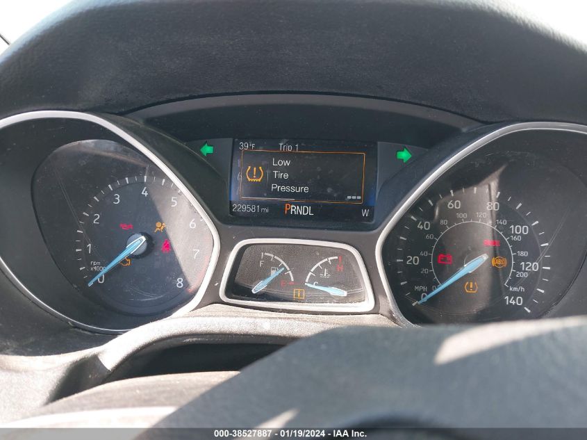 2017 FORD FOCUS SE - 1FADP3K29HL231718