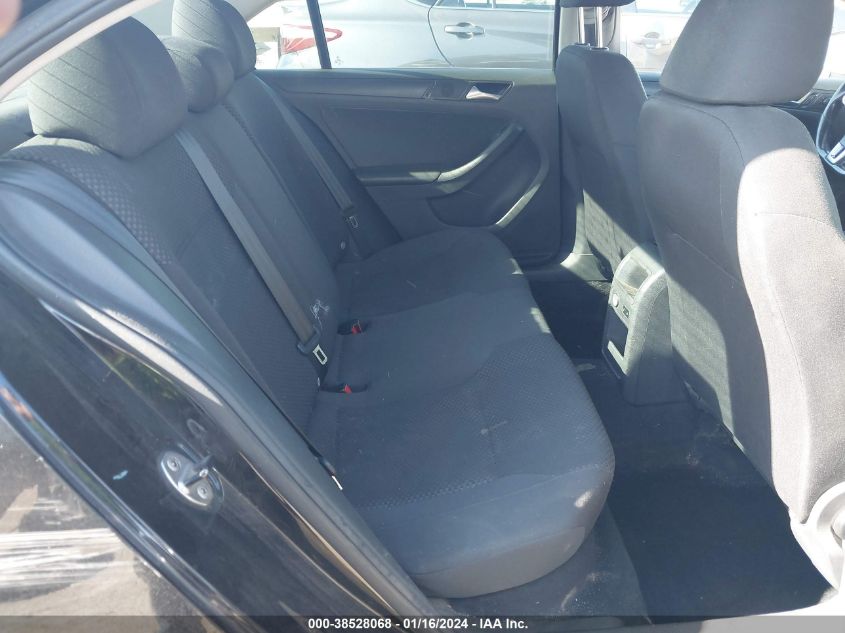 2014 VOLKSWAGEN JETTA 2.0L S - 3VW2K7AJ6EM328432