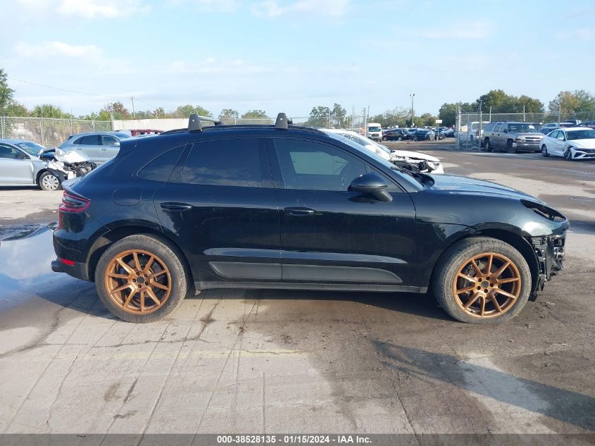 2017 PORSCHE MACAN S - WP1AB2A52HLB14871