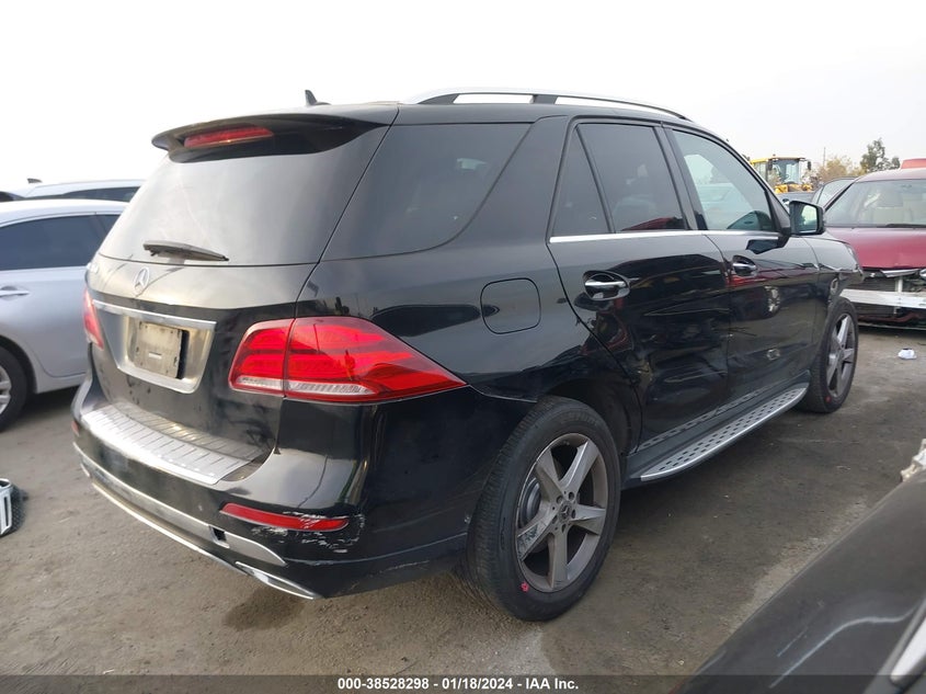 VIN 4JGDA5JB8JB015617 2018 MERCEDES-BENZ GLE 350