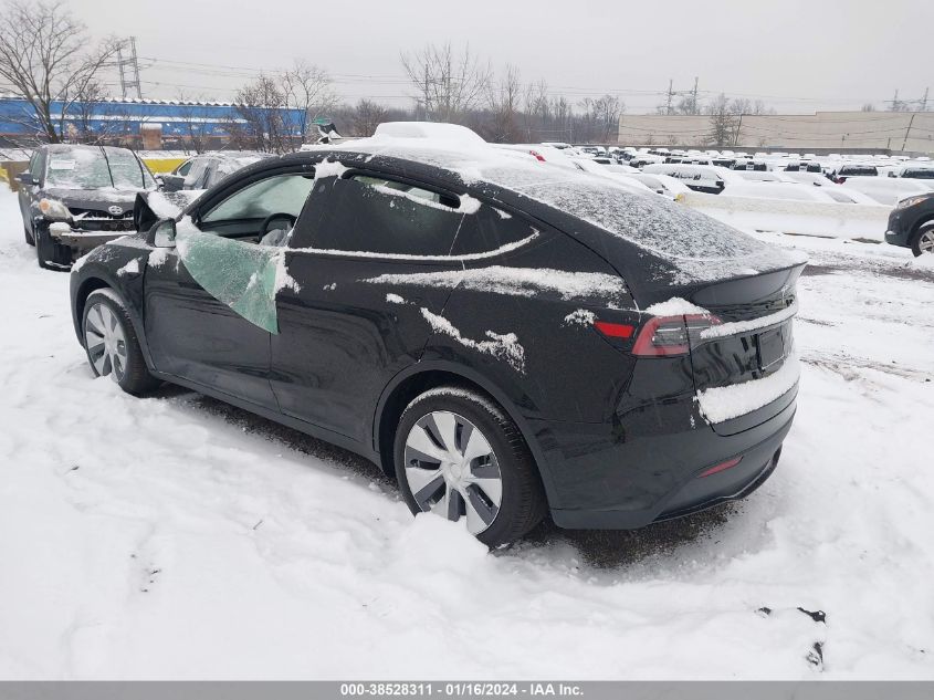 2023 TESLA MODEL Y - 7SAYGDEE4PA186230
